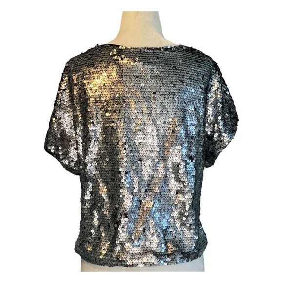 Forever 21 Sequin Tee Black Charcoal Mesh Knit Cropped Short Sleeve Round Neck M - Picture 2 of 6